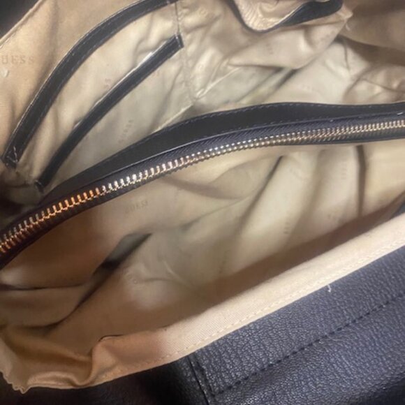 GUESS Ryann Black Large Satchel  Handbag - Picture 8 of 8